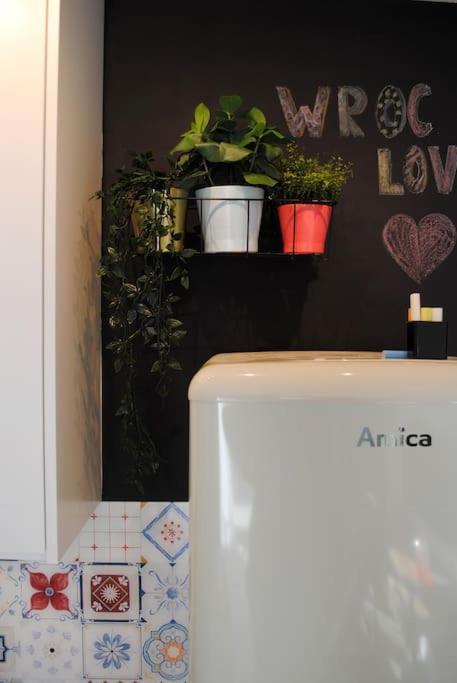 Art Marina Nad Rzeka Z Bezplatnym Parkingiem Apartment Wroclaw Ngoại thất bức ảnh